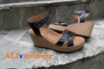sandal-alivitrine00.jpg